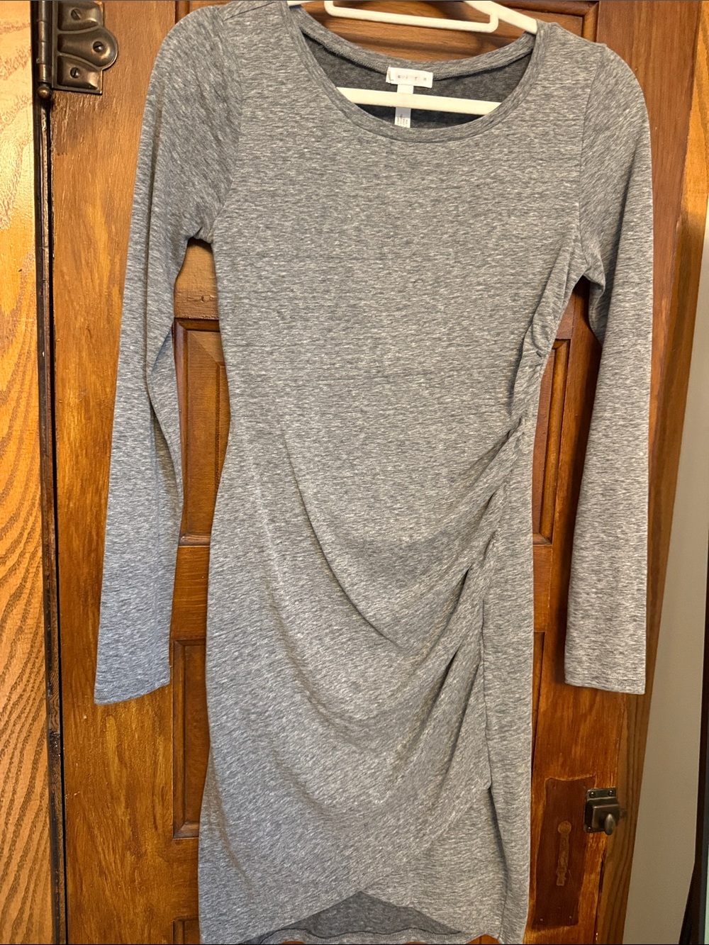 Leith Gray Long-Sleeve Ruched Scoop-Neck Knit Dress